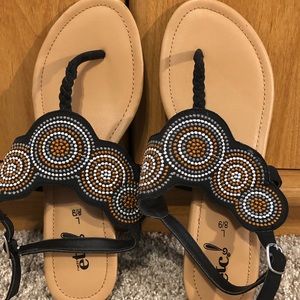 Between the Toe Sandals